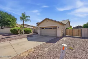 3571 S Loback Ln, Gilbert, AZ 85297 - Photo 3