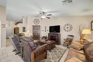 17212 W Ashley Dr, Goodyear, AZ 85338 - Photo 7