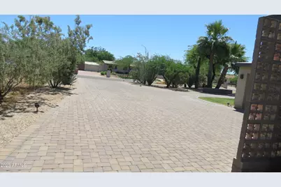 11440 N 65th Street, Scottsdale, AZ 85254 - Photo 13