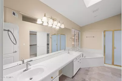 908 E Mountain Sage Drive, Phoenix, AZ 85048 - Photo 29