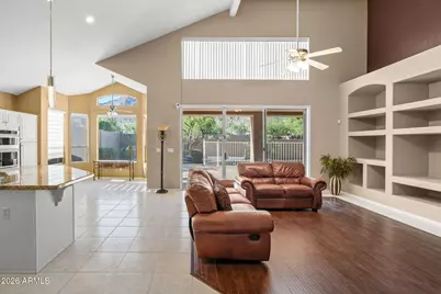 908 E Mountain Sage Drive, Phoenix, AZ 85048 - Photo 7