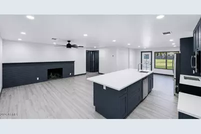 958 W Main Street, Mesa, AZ 85201 - Photo 3