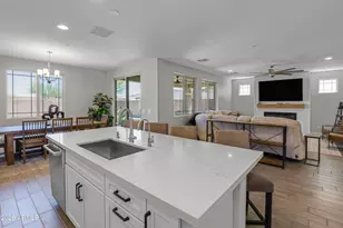 12394 W Cassia Trail, Peoria, AZ 85383 - Photo 7