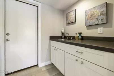 5701 E Anderson Drive, Scottsdale, AZ 85254 - Photo 27