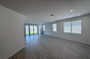 6991 W Pinnacle Vista Dr, Peoria, AZ 85383 - Photo 9