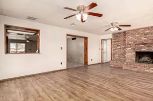 8534 N 106th Ln, Peoria, AZ 85345 - Photo 9
