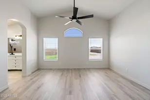 18801 N 1st Ave, Phoenix, AZ 85027 - Photo 21