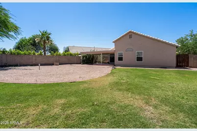 18801 N 1st Avenue, Phoenix, AZ 85027 - Photo 41