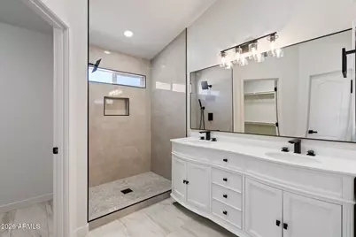 18801 N 1st Avenue, Phoenix, AZ 85027 - Photo 25