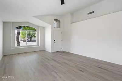 18801 N 1st Avenue, Phoenix, AZ 85027 - Photo 7