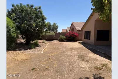 43194 W Sunland Drive, Maricopa, AZ 85138 - Photo 17