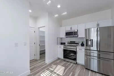4815 S 28th Street #2, Phoenix, AZ 85040 - Photo 3