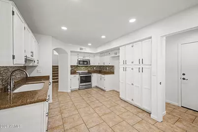 4750 W Tulsa Street, Chandler, AZ 85226 - Photo 11