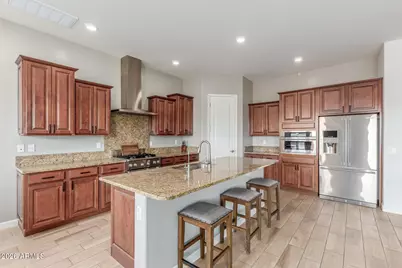 20562 W Hillcrest Boulevard, Buckeye, AZ 85396 - Photo 9