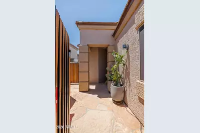 3247 E Fremont Road, Phoenix, AZ 85042 - Photo 3