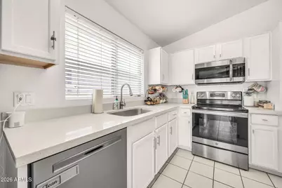 6226 W Illini Street, Phoenix, AZ 85043 - Photo 7