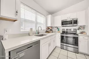 6226 W Illini St, Phoenix, AZ 85043 - Photo 7