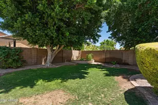 846 E Constitution Dr, Gilbert, AZ 85296 - Photo 37
