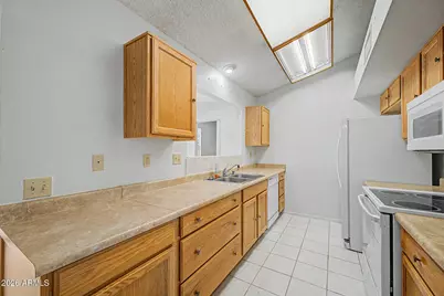 14623 W Yosemite Drive, Sun City West, AZ 85375 - Photo 23