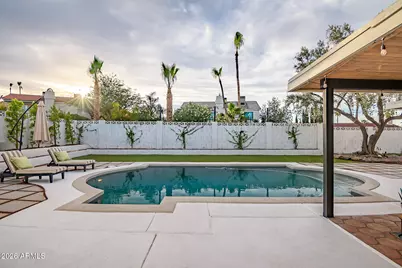 2438 E Cheryl Drive, Phoenix, AZ 85028 - Photo 91