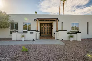 2438 E Cheryl Dr, Phoenix, AZ 85028 - Photo 43