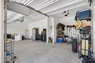 8025 W Gardenia Ave, Glendale, AZ 85303 - Photo 43