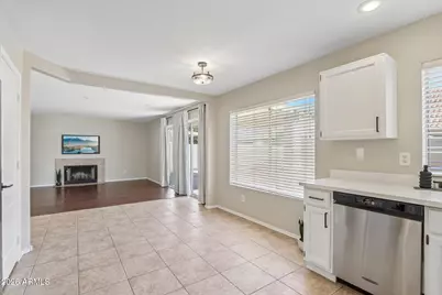 9242 E Pershing Avenue, Scottsdale, AZ 85260 - Photo 11