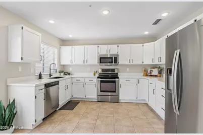 9242 E Pershing Avenue, Scottsdale, AZ 85260 - Photo 7