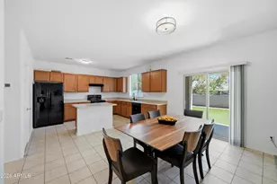 7129 W Solano Dr N, Glendale, AZ 85303 - Photo 11