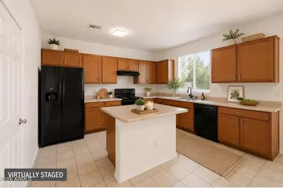 7129 W Solano Drive N, Glendale, AZ 85303 - Photo 3