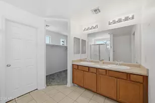 7129 W Solano Dr N, Glendale, AZ 85303 - Photo 23