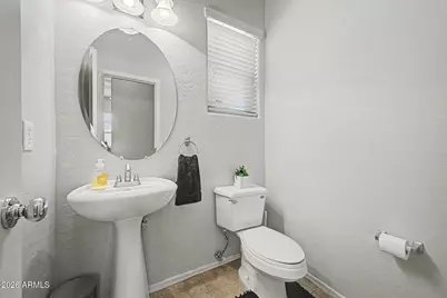 4543 E Franklin Avenue, Gilbert, AZ 85295 - Photo 21