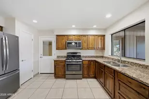 1348 W Renee Dr, Phoenix, AZ 85027 - Photo 7