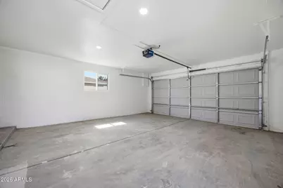407 W Kristal Way, Phoenix, AZ 85027 - Photo 25
