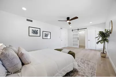 407 W Kristal Way, Phoenix, AZ 85027 - Photo 15