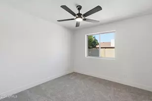 3205 N Woodburne Dr, Chandler, AZ 85224 - Photo 25