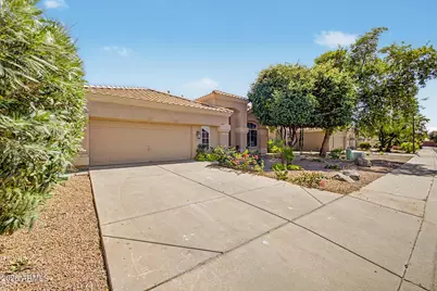 7251 E Lakeview Avenue, Mesa, AZ 85209 - Photo 1
