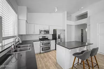 7251 E Lakeview Avenue, Mesa, AZ 85209 - Photo 13