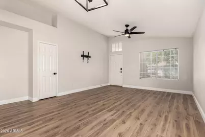 22027 N 73rd Avenue, Glendale, AZ 85310 - Photo 3
