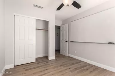 22027 N 73rd Avenue, Glendale, AZ 85310 - Photo 15