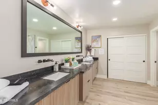 10775 N 101st St, Scottsdale, AZ 85260 - Photo 11