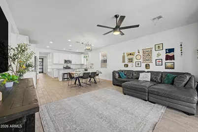 752 E Constitution Drive, Gilbert, AZ 85296 - Photo 5