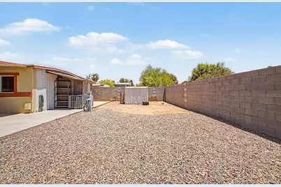 7713 E Holmes Avenue, Mesa, AZ 85209 - Photo 25