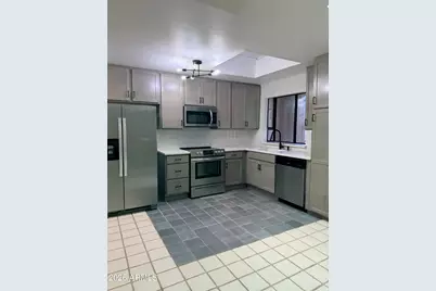 327 E Huntington Drive, Tempe, AZ 85282 - Photo 3