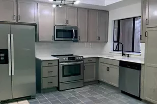 327 E Huntington Dr, Tempe, AZ 85282 - Photo 3