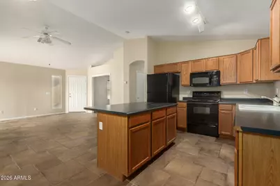 3220 E Kerry Lane, Phoenix, AZ 85050 - Photo 3