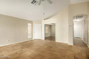 3220 E Kerry Ln, Phoenix, AZ 85050 - Photo 7