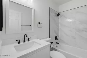10216 N 7th Ave, Phoenix, AZ 85021 - Photo 13