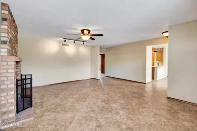 229 E Anderson Avenue E, Phoenix, AZ 85022 - Photo 17