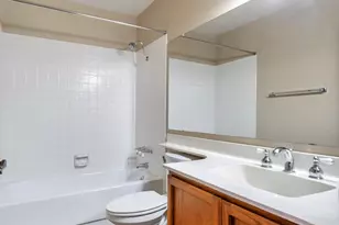229 E Anderson Ave E, Phoenix, AZ 85022 - Photo 15